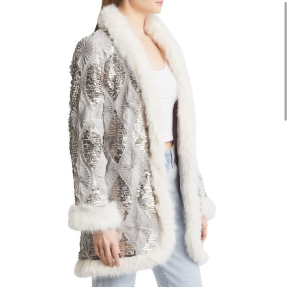 NWT Band of The Free Boho Faux Fur Trim Jacket with Sequins, Wht/Silver. Small. - Picture 2 of 4